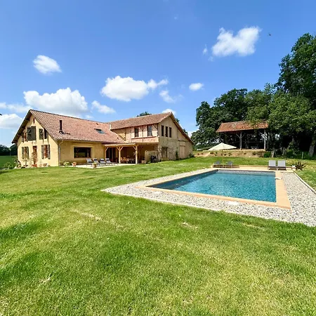 Maison Puchouaou 12 Personnes Montesquiou