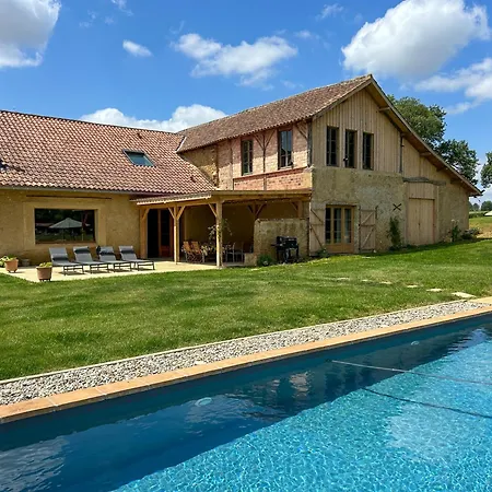 Maison Puchouaou 12 Personnes Holiday home